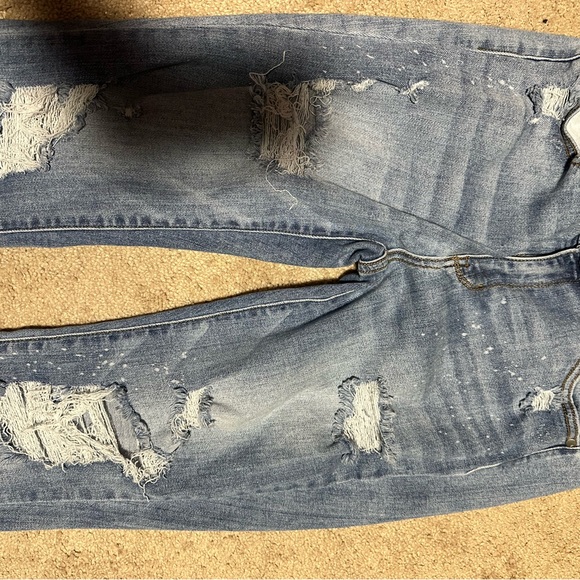Judy Blue Boyfriend Jeans Distressed Blue - Picture 5 of 9